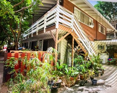 Furnished Room for Rent - In the heart of Waikiki