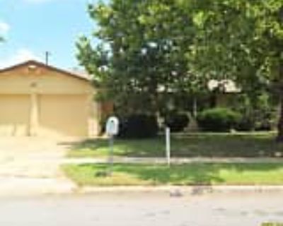 3 Bedroom 2BA 1066 ft² House For Rent in Lawton, OK 1441 NW Great Plains Blvd