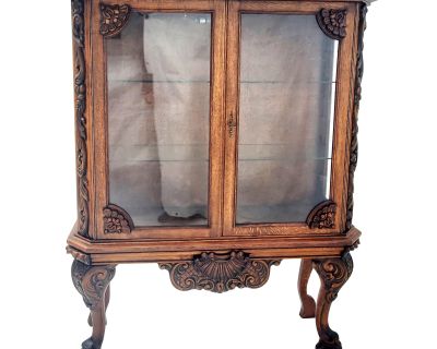 Antique 1920s Oak Display China Cabinet Display Hutch With Claw Feet & Ornate Carving