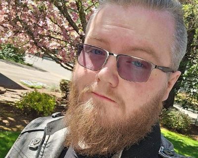 Ashton - Needs a Place on iROOMit or a Room