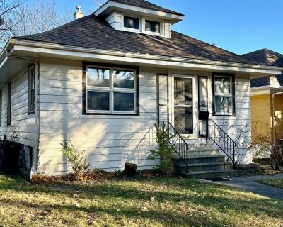 2 Bedroom 1BA 1200 ft Single Family House For Sale in Joliet, IL