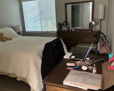 Unfurnished Room for Rent - Apartment room share in Pocket area Sacramento,CA
