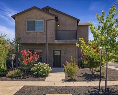 3 Bedroom 3BA 1955 ft Single Family Home For Sale in CHICO, CA