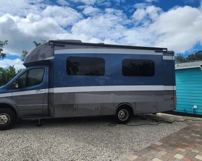 2021 Tiffin Motorhomes WAYFARER 25 RW