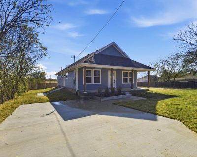 3 Bedroom 2BA 1230 ft Single Family House For Sale in Hillsboro, TX