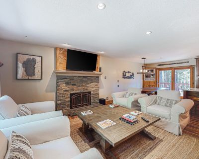4 Bedroom 2BA House Vacation Rental in A River Runs Through It, Incline Village,...