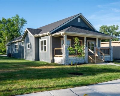 3 Bedroom 2BA 1565 ft Single Family House For Sale in Osawatomie, KS