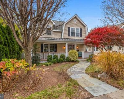 4 Bedroom 3BA 2444 ft Single Family Home For Sale in NARBERTH, PA