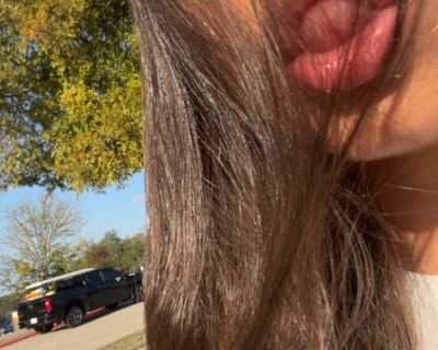 Female Seeking Room in Miami