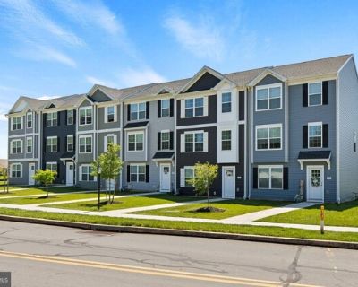 1201 Walnut Bottom Rd Unit 1106. **SPECIAL: Limited-time Reduced Pricing! Sign Lease by 11/30!** Embrace the essence of luxury and comfort at Cambria Place! This new construction townhome community features 4 spacious bedrooms and 3 bathrooms, all complemented by beautiful LVP floors throughout. The inviting kitchen comes equipped with stainless steel appliances, granite countertops, and ample ...