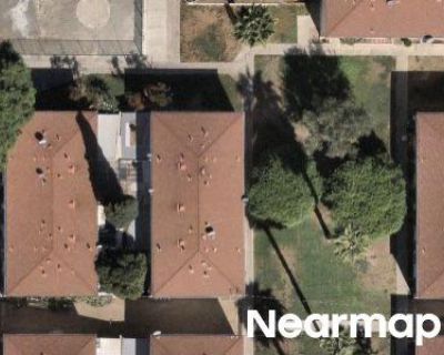 2 Bed 2 Bath Preforeclosure Property in Santa Ana, CA 92701 - E Bishop St Unit S3