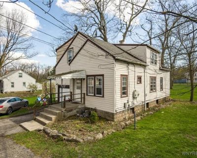 4 Bedroom 2BA 1668 ft Duplex For Sale in BUFFALO, NY