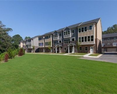 4 Bedroom 3BA 2000 ft Townhouse For Sale in Powder Springs, GA