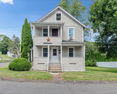 2 Bedroom 1BA 816 ft Apartment For Rent in Shelton, CT