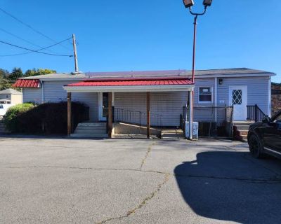 1 Bedroom 2BA 0 ft Apartment For Rent in Keyser, WV