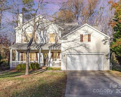 4 Bedroom 3BA 1959 ft Single Family Home For Sale in CHARLOTTE, NC
