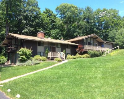 Furnished room for rent