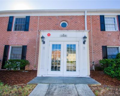 1 Bedroom 1BA 644 ft Apartment For Rent in Tampa, FL