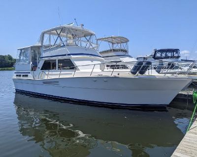 1988 Viking 44 Motor Yacht