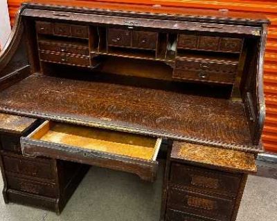 FREE Antique Roll Top Desk! Must move ASAP!