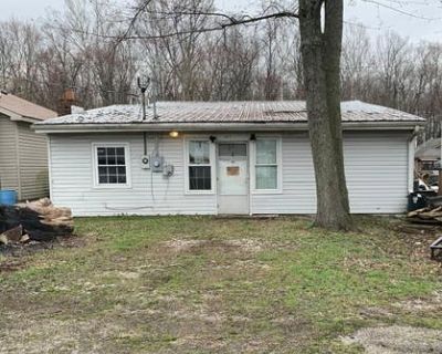 Duplex For Sale in PEKIN, IN