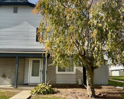 2 Bedroom 1BA 876 ft Condo For Sale in Van Buren, MI