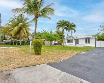 SW 37th St. Charming 3-Bed, 2-Bath Home with Modern Upgrades and Serene Lake Views Step into this beautifully updated 3-\r\nbedroom, 2-bath home featuring brand-new PVC plumbing, a fully renovated kitchen, new electrical system,\r\nhurricane-impact windows and doors, a brand-new A/C unit, and all-new appliances. Enjoy peaceful lake views\r\nright across the street, and take advantage of a prime...