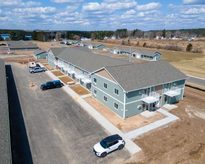 1 Bedroom 1BA 701 ft Pet-Friendly Apartment For Rent in Merrill, WI