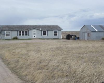 3 Bedroom 2BA 1680 ft Single Family House For Sale in Evansville, WY