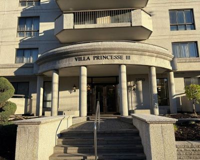 2 Bedroom 2BA 1250 ft Condo For Rent in Ville Saint-Laurent, Qu bec