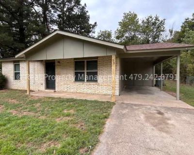 2 Bedroom 1BA 840 ft Pet-Friendly Apartment For Rent in Greenwood, AR