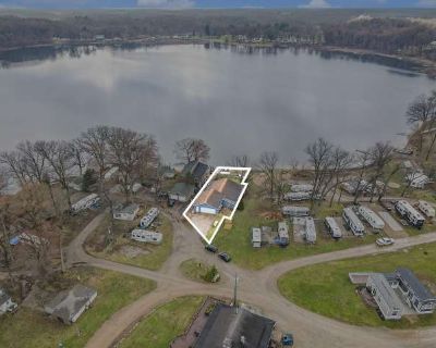 4 Bedroom 3BA 2500 ft Furnished Apartment For Rent in Cass County, MI