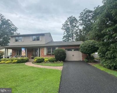 3 Bedroom 2BA 1660 ft Single Family Home For Sale in TURNERSVILLE, NJ
