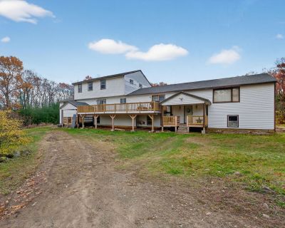 4 Bedroom 3BA 2342 ft Apartment For Rent in Stafford, CT