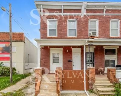 3 Bedroom 1BA 1000 ft House For Rent in Baltimore, MD