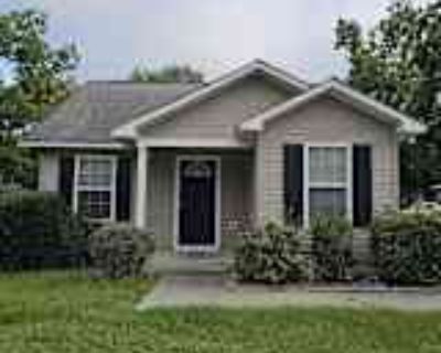 3 Bedroom 2BA 984 ft² House For Rent in Tifton, GA 121 Wilson St