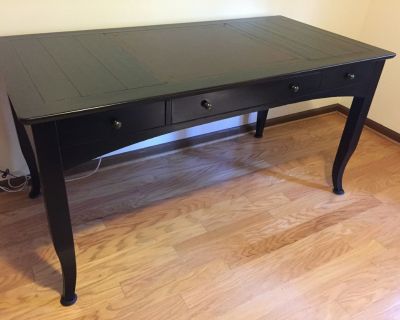 Hooker Furniture Writing Desk