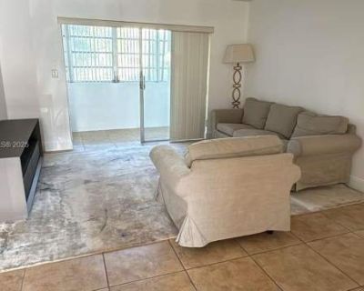 1 Bedroom 2BA 847 ft Apartment For Rent in Hallandale Beach, FL