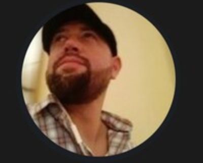 I'm looking for a room or a roommate, Read more about me on Diggz