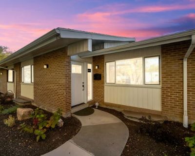3 Bedroom 3BA 2452 ft Condominium For Sale in MURRAY, UT