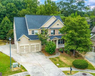 6 Bedroom 3BA 3881 ft Single Family House For Sale in Braselton, GA