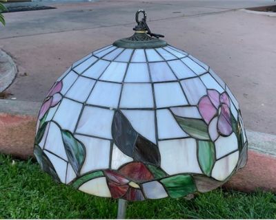 Tiffany style lampshade