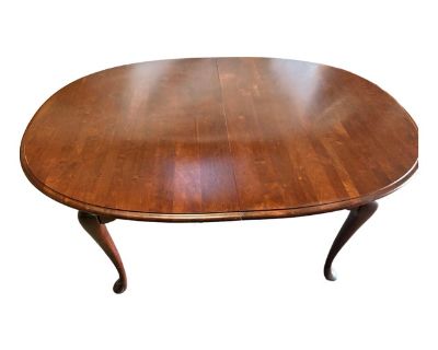 1990 Cresent Furniture Queen Anne Solid Cherry Dining Table With Two Leaves – Nashville, Tn