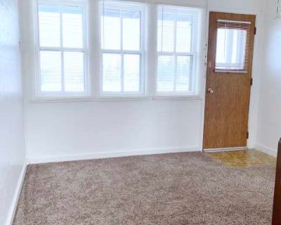 2 Bedroom 1BA 600 ft Furnished Apartment For Rent in Cheyenne, WY