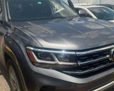 Used 2021 Volkswagen Atlas SE with Technology