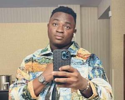 Non-smoker * Interested in teaming-up. Budget: $600 per month. Ready to move: now. Looking for myself. I am an easy going person, educative and Hardworking.