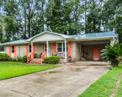 705 Burcale Place. image_url. In unit laundry Patio / balcony Dishwasher Pet friendly Carport Recently renovated Unit Amenities air conditioning dishwasher furnished in unit laundry patio / balcony recently renovated Property Amenities cats allowed dogs allowed pet friendly carport parking internet access key fob access. Pets allowed. 3 Bedroom. 2 Bathroom. 1050 ft . Furnished