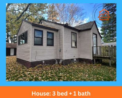 3 Bedroom 1BA 0 ft Pet-Friendly Apartment For Rent in Wausau, WI