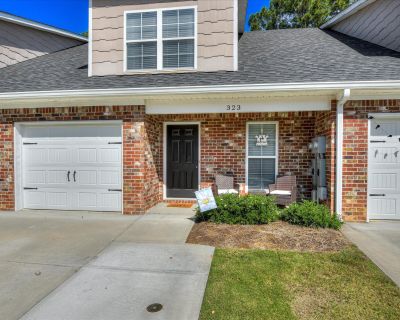 4 Bedroom 3BA 2331 ft Townhouse For Sale in Evans, GA