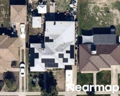 2 Bed 1.5 Bath Foreclosure Property in Fresno, CA 93705 - W Vassar Ave